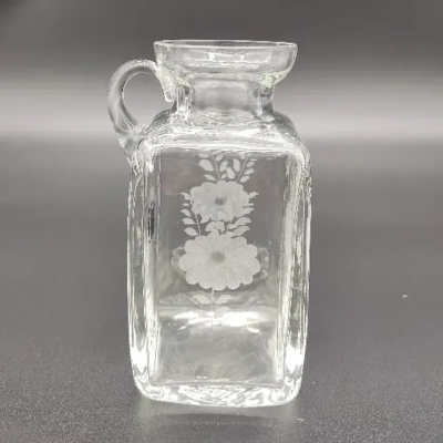 Carlo Moretti - Kleiner Krug aus Murano Glas mit Gravur, 13 cm