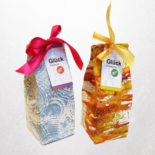 Handgemachter Kräutertee